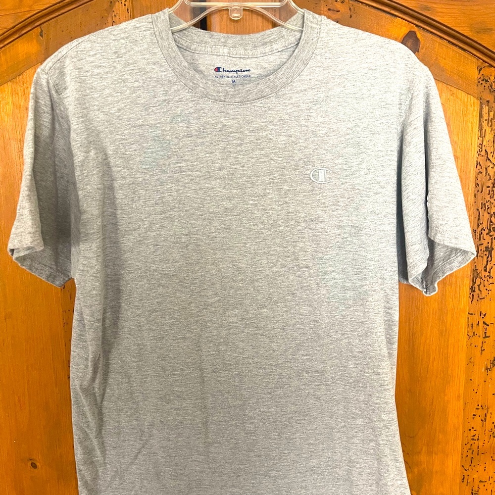 Champion tshirt